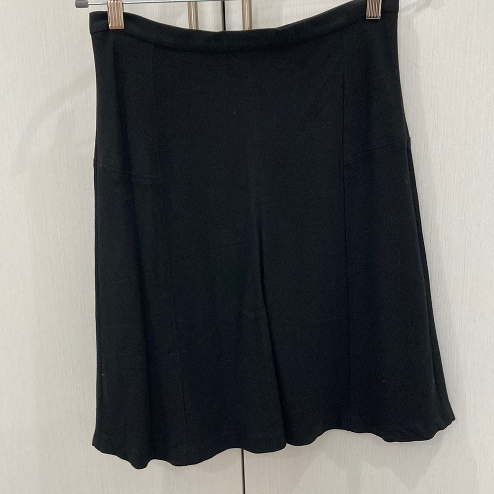 BLACK THEORY SKIRT - SIZE 6